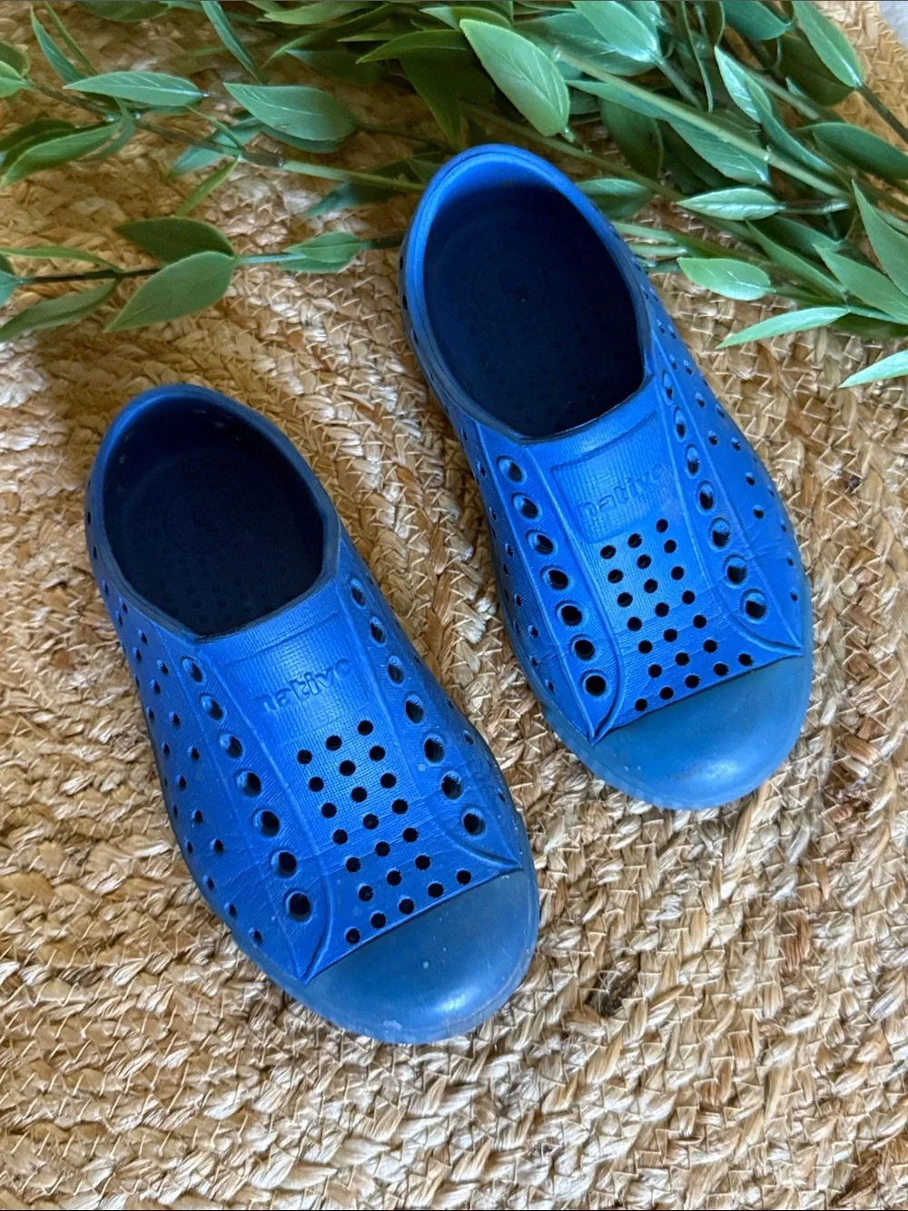 Native Toddler Jefferson Blue With Blue Trim Slip On Shoes. Size 8